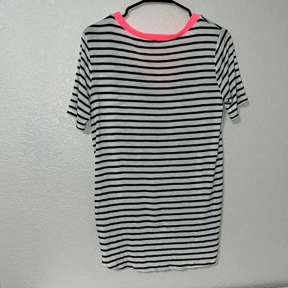 🔴 BIBI Striped V-Neck Top - Picture 4 of 4